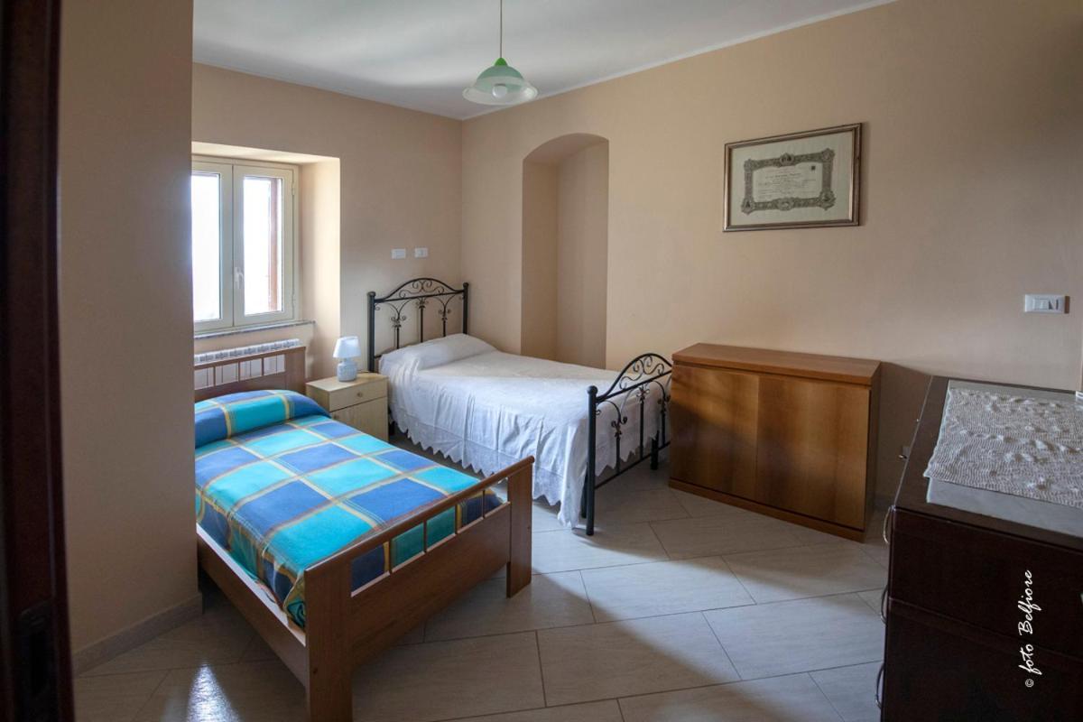 B&B "Nonna Maria"-Монталбано Еликона Екстериор снимка