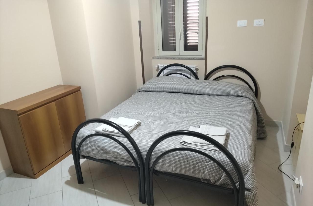B&B "Nonna Maria"-Монталбано Еликона Екстериор снимка